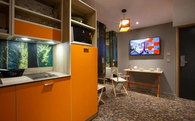 Hotel Base Camp Lodge - Bourg Saint Maurice