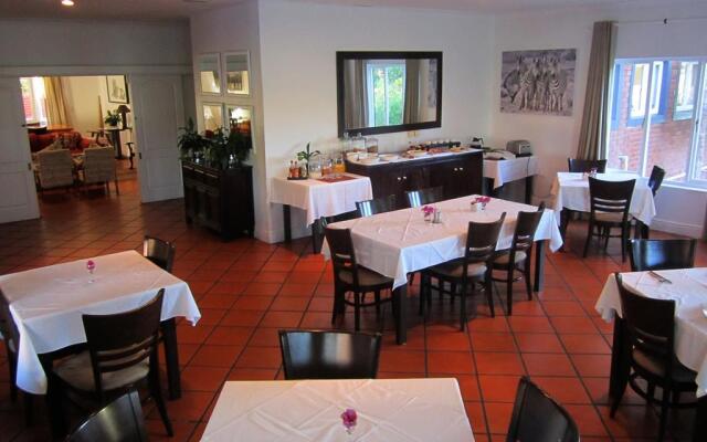 Redbourne Country Lodge- Lion Roars Hotels & Lodges