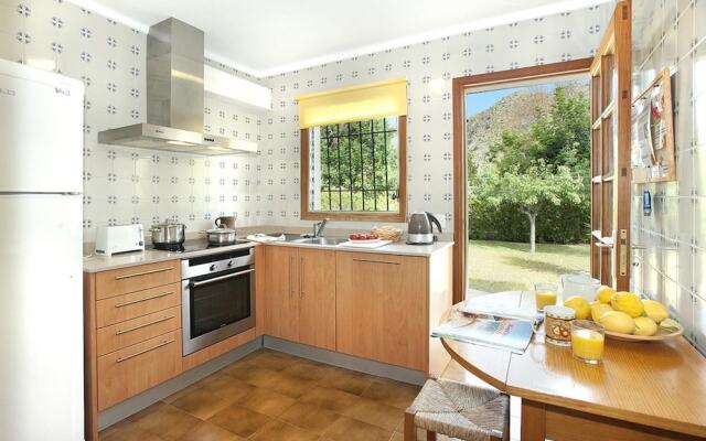 Villa - 3 Bedrooms with Pool - 108774