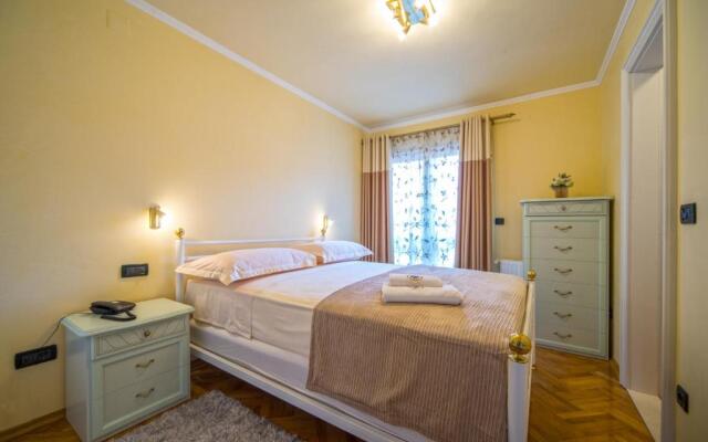 Apartments Anna