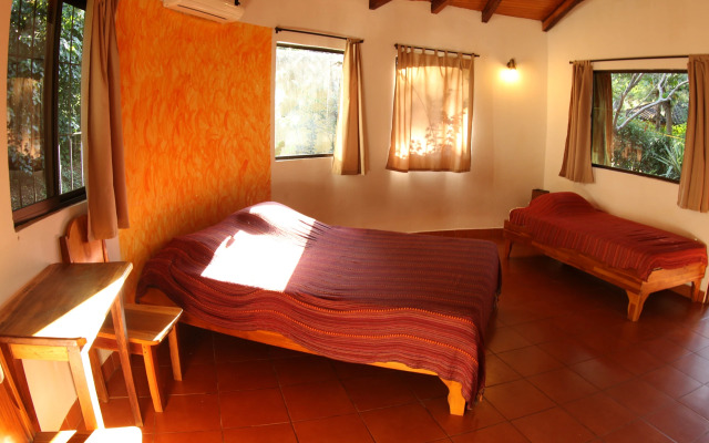 Hotel Mauna Loa