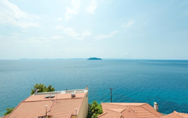 Apartment With 2 Bedrooms in Neos Marmaras, Chalkidiki, North Greece,