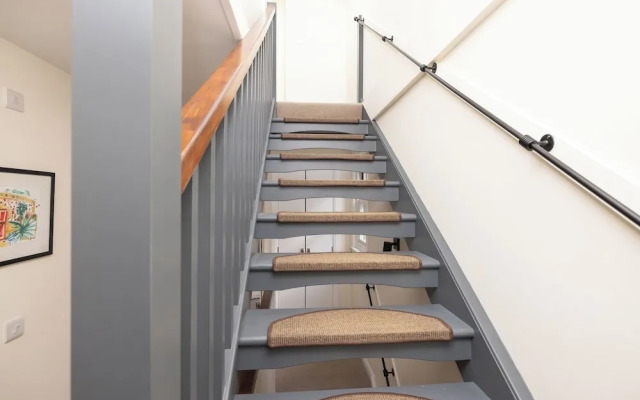 Cozy Maisonette near Edinburgh Castle