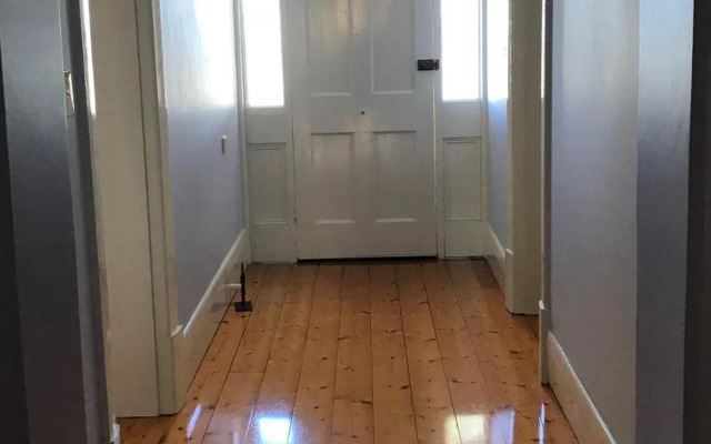 Armadale House - Kingscote