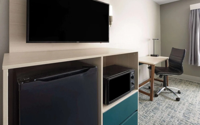 Baymont Inn & Suites LaGrange