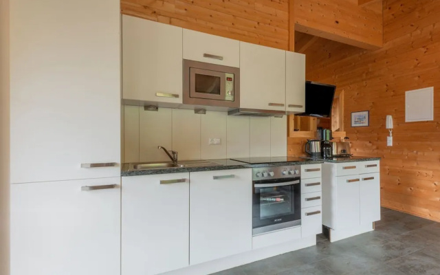 Spacious Apartment Near Ski Area In Fendels