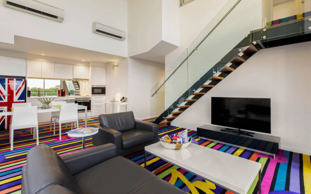 ADGE Hotel & Residences