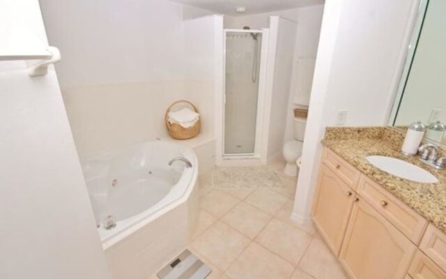 Oceanwalk 5-406 Apartment 2