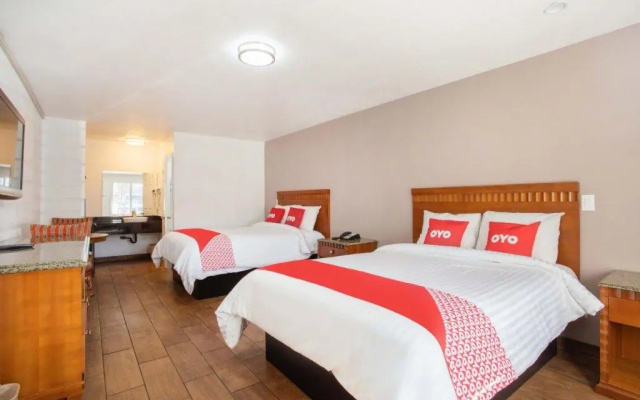 OYO Hotel Palmdale - Antelope Valley