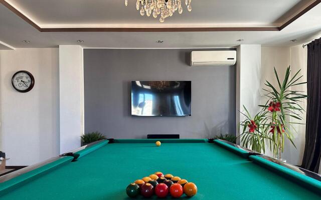 Апартаменты на улице Прапорщика Комарова 45