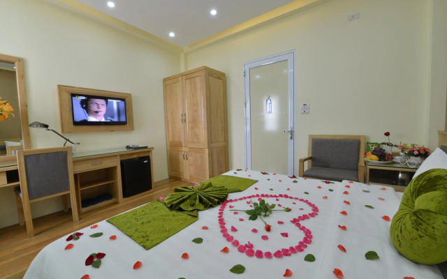Blue Hanoi Inn Hotel