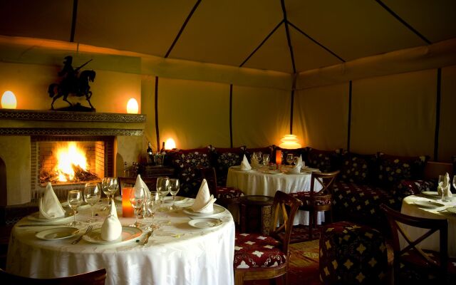 Dar Ayniwen Garden Hotel & Bird Zoo
