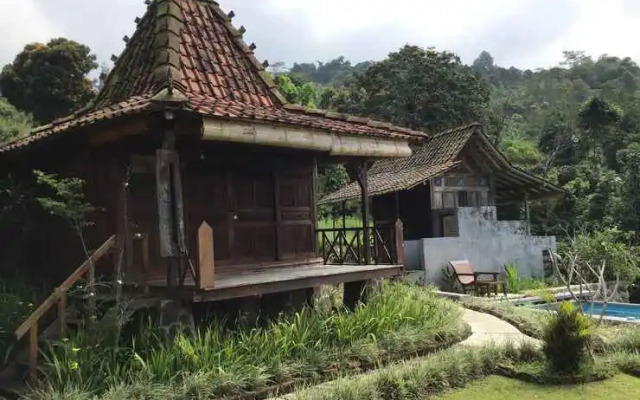 Rumah Jawa Antik
