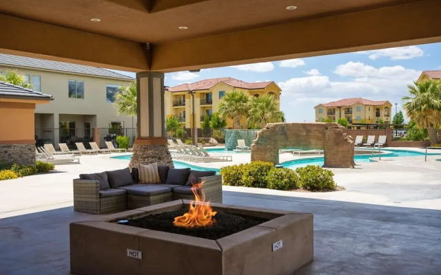 Zion's Paradise 6 Bedroom Townhouse