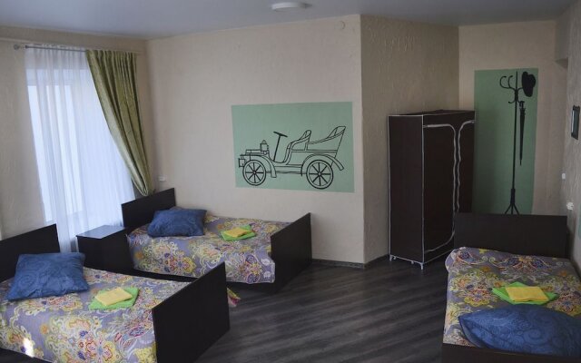 Hostel Romanov