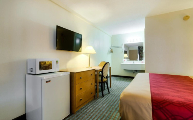 Econo Lodge