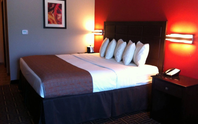 Spark by Hilton Glendive