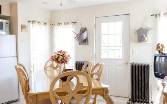 Gaslight Bed and Breakfast