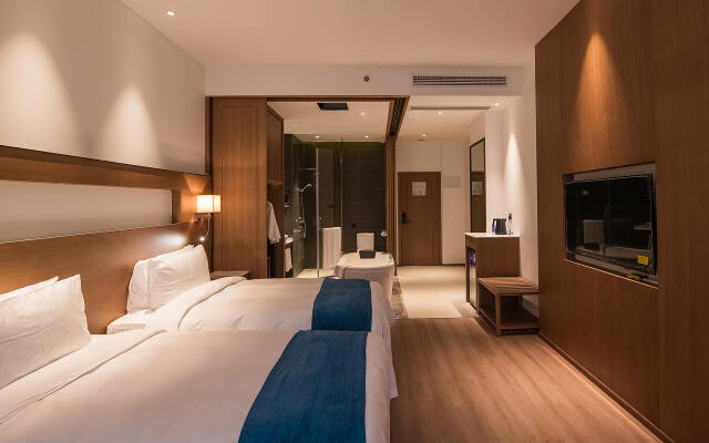 Novotel Suzhou Tai Lake Santeh Hotel