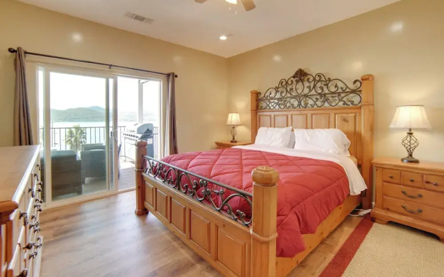 Clearlake Vacation Rental w/ Nearby Lake Access!