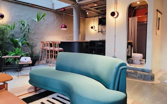 Hotel Doblell Near Provenza by Wynwood House
