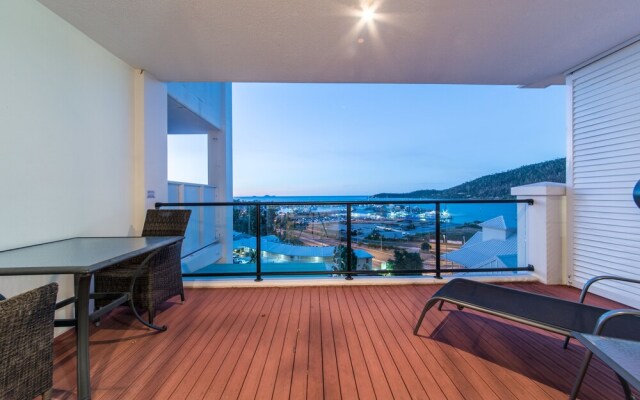 2521 Blue Horizon - Airlie Beach