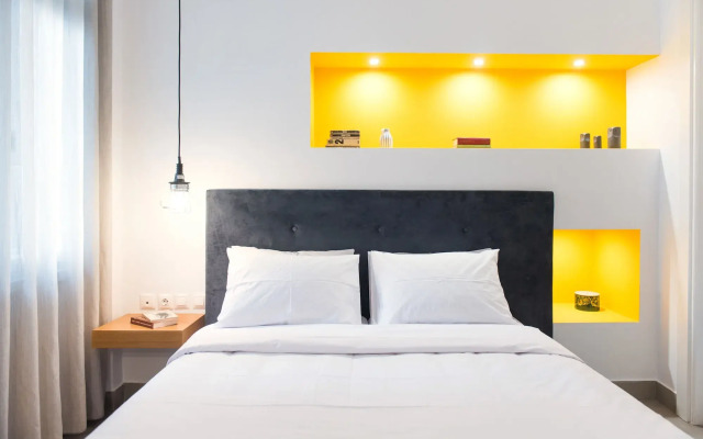 MONK Monastiraki Suites