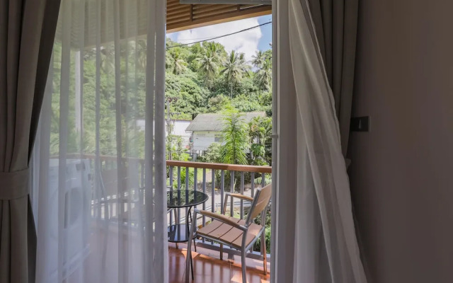 Palmetto Condominium