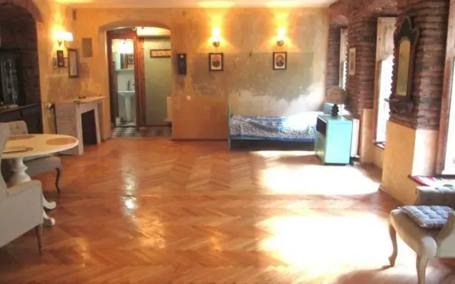 Loft in Art Nouveau