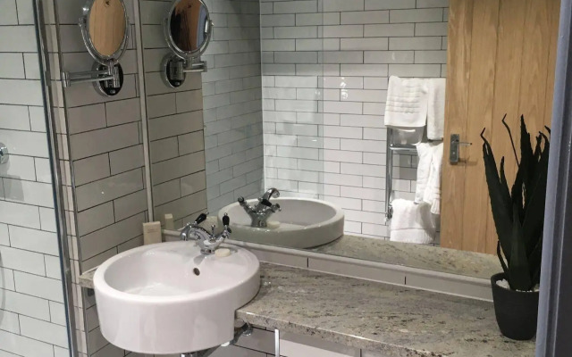 New Hobbit Hotel