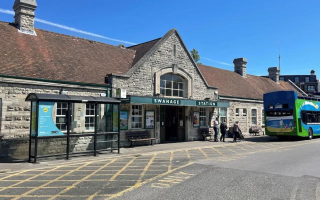 The Swanage Rail Lookout