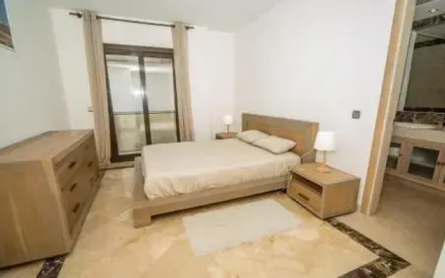 Marina Del Castillo 136