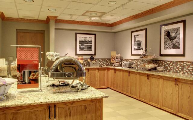 Hampton Inn & Suites Chicago/Aurora