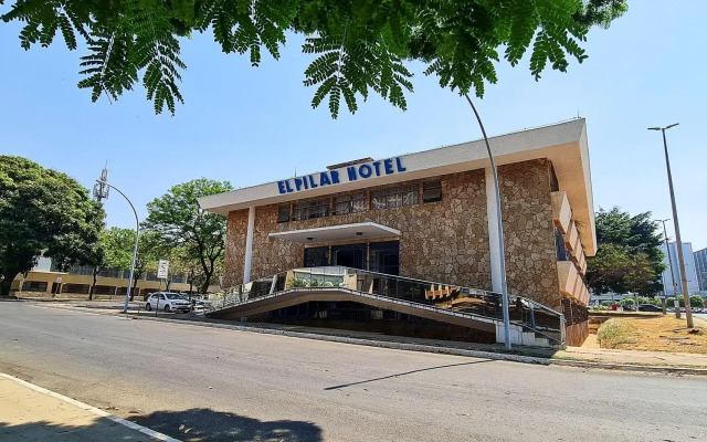 Hotel El Pilar by Bsb Inn
