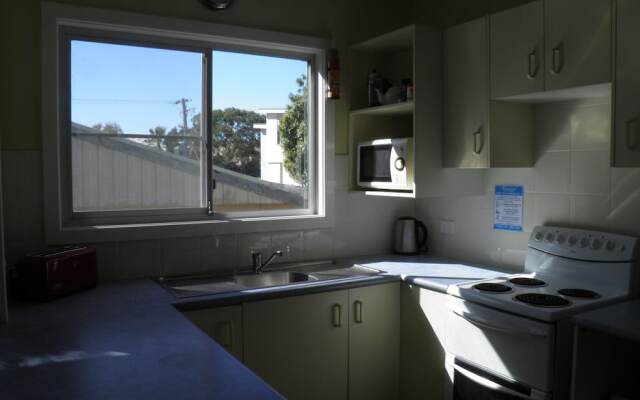 Azalea, 17 Boulder Bay Road