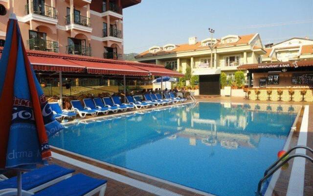 Club Ege Antique