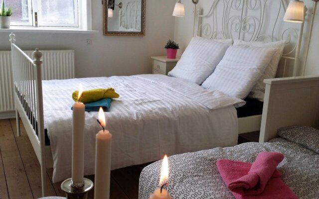 Qstay Bed & Breakfast