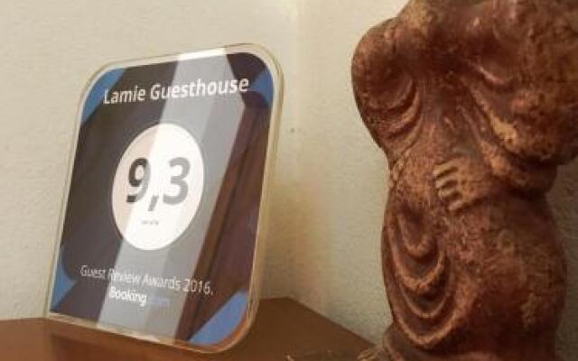 Lamie Guesthouse