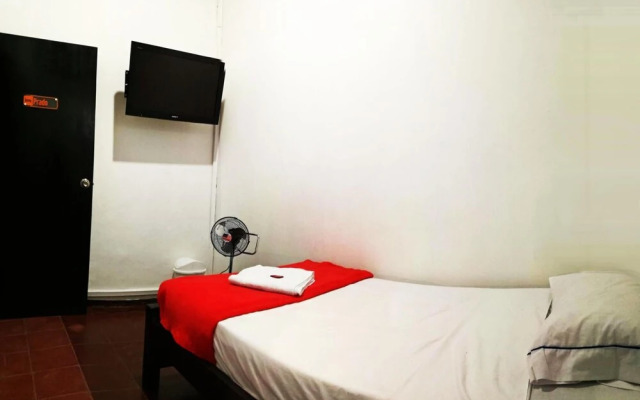 ESMED - Estación Medellín Hostel