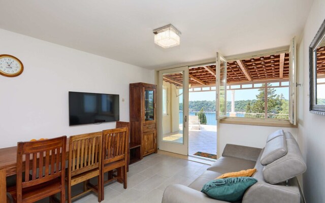 Bay View House