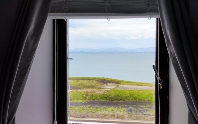 Golf Terrace - Portrush by the Sea