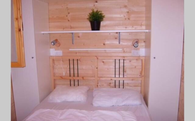 Te huur: 5 persoons chalet aan het Luganomeer