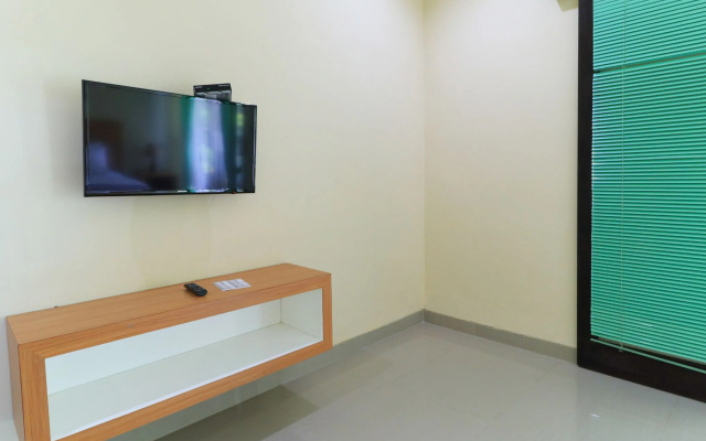 Taman Damai Bungalow by ZUZU