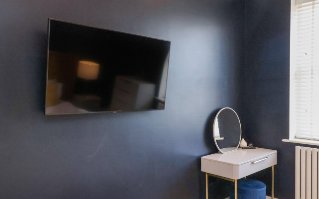 The Salisbury - 1 Bedroom Apartment