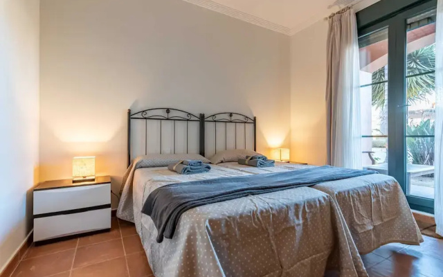 Apartment Near Golf and Beach