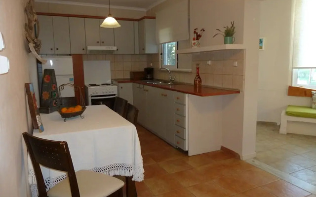 Ilyessa Cottages