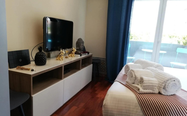 Lx Art Flats | Flat Two