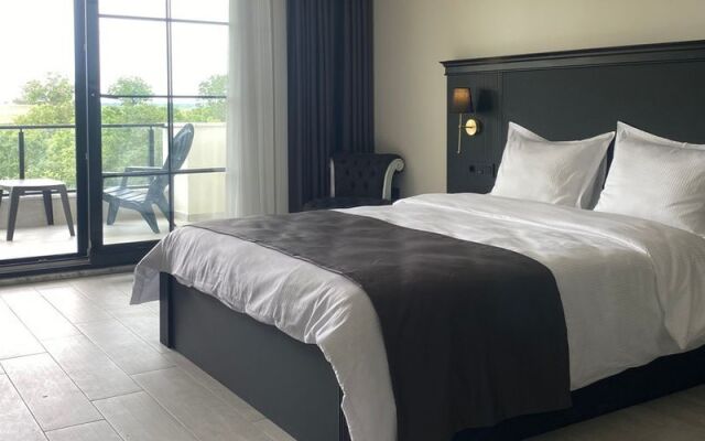 The Reference Club Country Resort