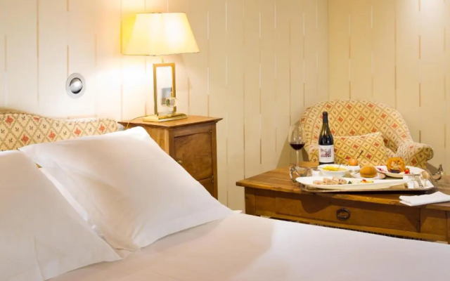 Logis Hotel De La Poste