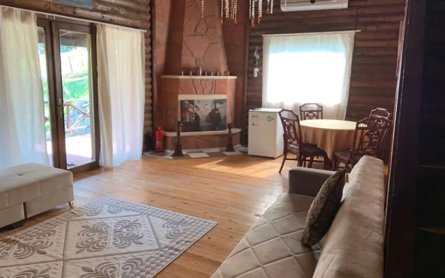 Sakli Cennet Esadiye